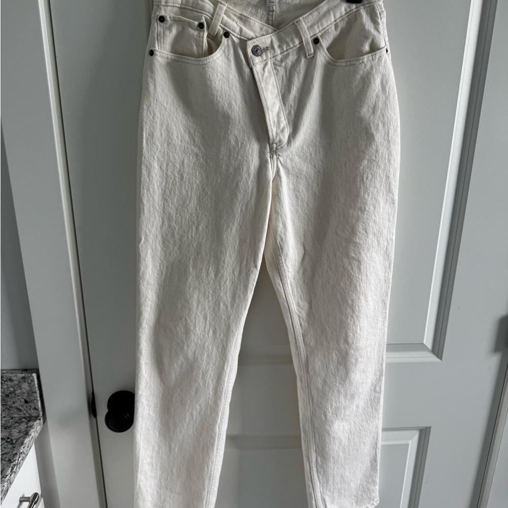 Abercrombie & Fitch Women’s Cream Straight Jeans